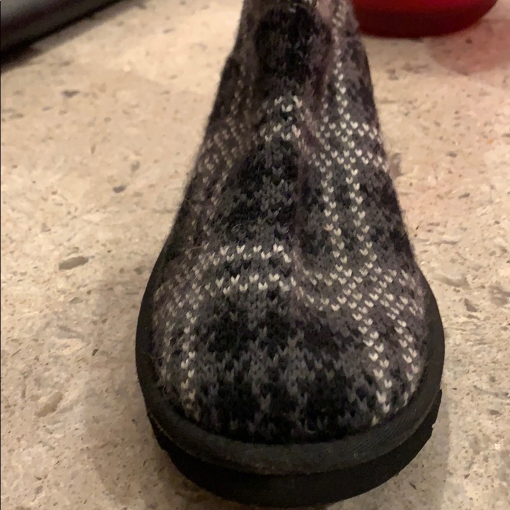Knit UGG boots! - Picture 3 of 5